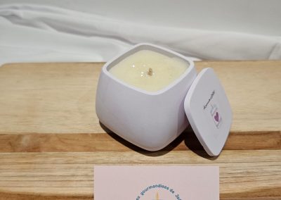 Bougie parfumée Monoï Pêche – 100 g
